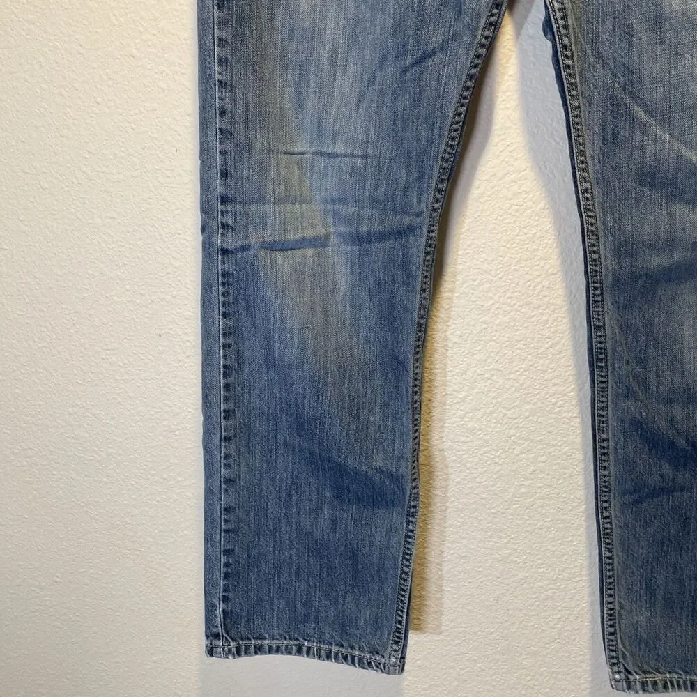 Levi’s 505 Blue Jeans Straight Fit Size 34 X 30